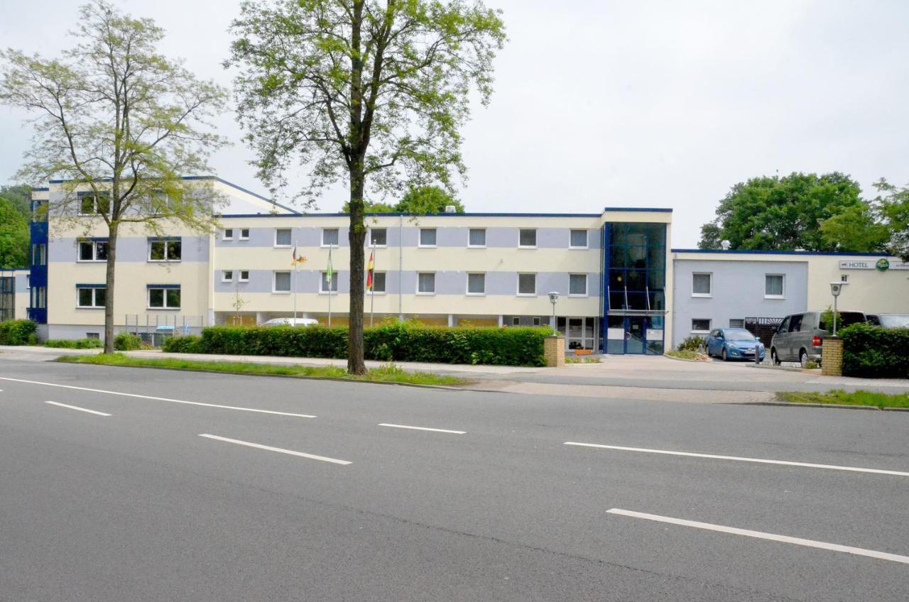 Hotel Am Klieversberg Wolfsburg Exterior photo