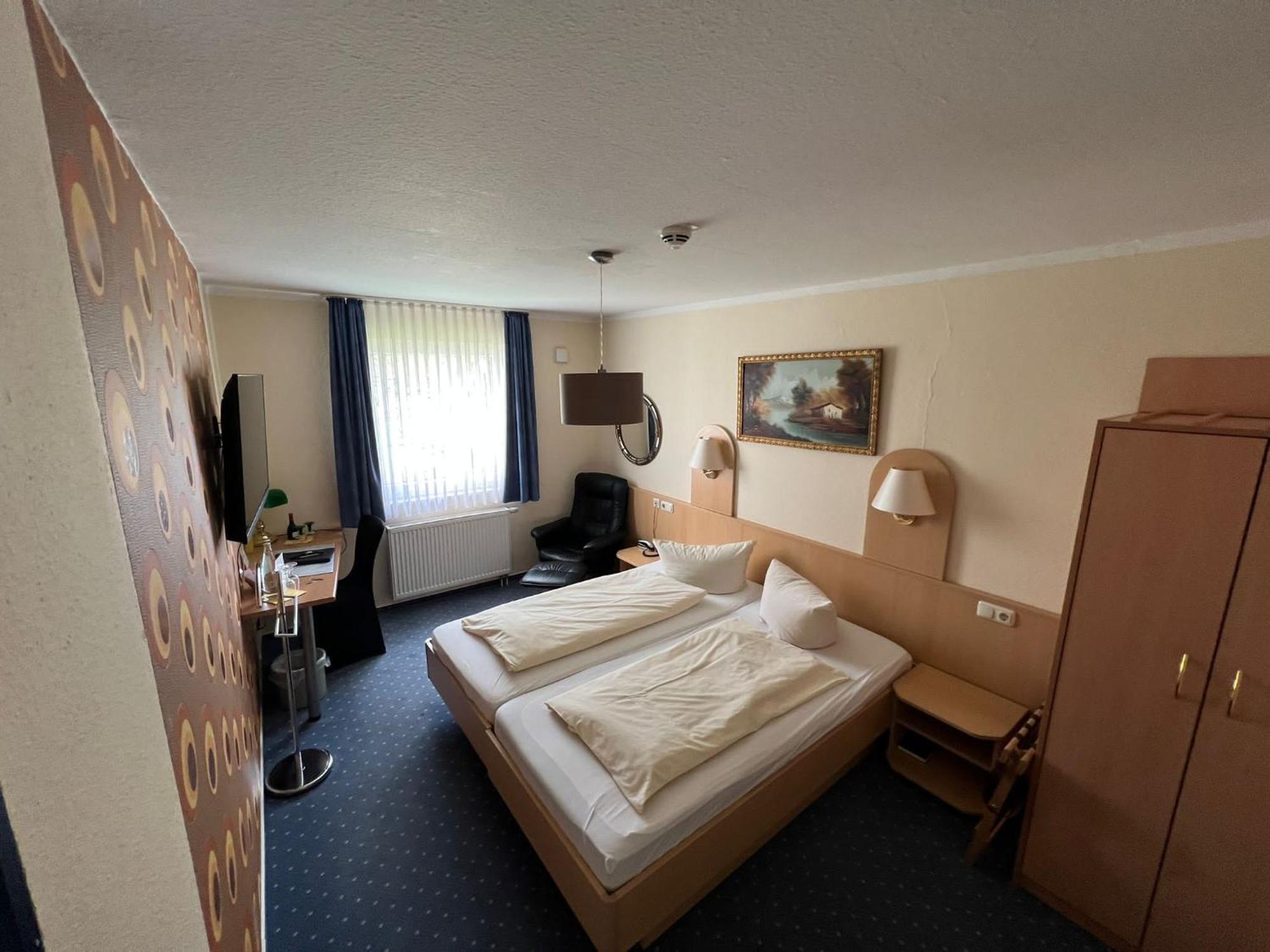 Hotel Am Klieversberg Wolfsburg Exterior photo